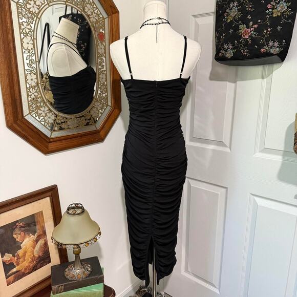 NWT MissPap Black Ruched Cut Out Crossed Plunge Going Out Bodycon Midi Dress 6/S - Picture 4 of 8